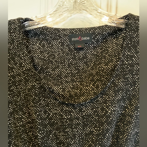 Stork & Babe Black Heathered Capped Sleeved Maternity Dress - Size M - Picture 2 of 4